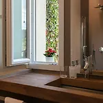 Aria Design Levanto