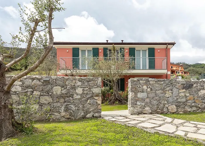 Pensión Aria Design 4*