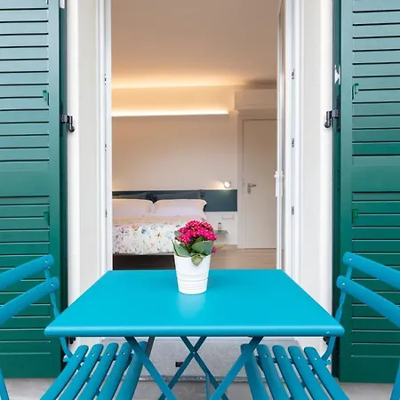 Aria Design Affittacamere 3*