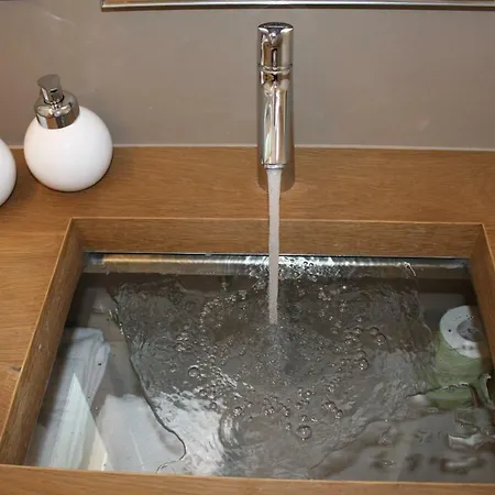 ゲストハウス Aria Design