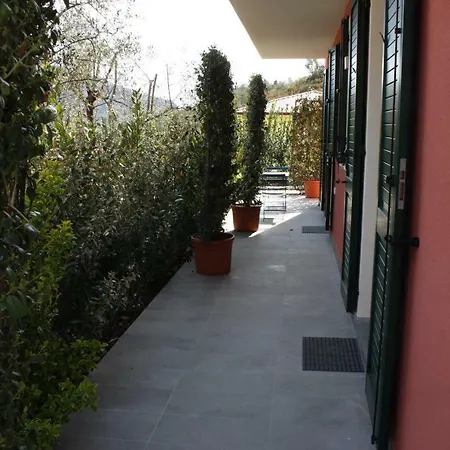 Aria Design Affittacamere 3*