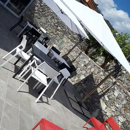 Aria Design Affittacamere 3*