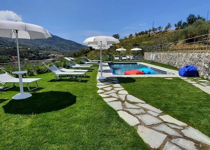 Πανσιόν Aria Design Λεβάντο