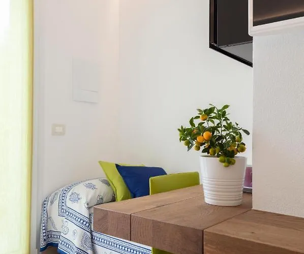 Πανσιόν Aria Design