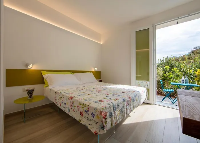 Πανσιόν Aria Design Λεβάντο