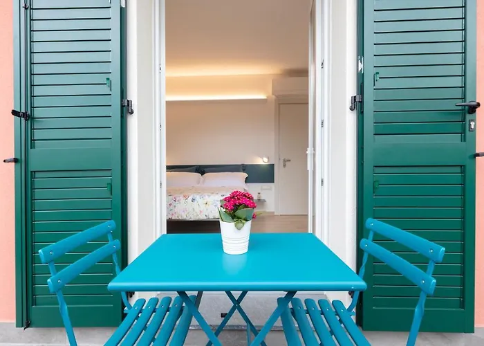 Aria Design Πανσιόν 4*