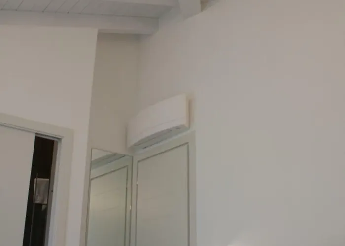 Πανσιόν Aria Design Λεβάντο